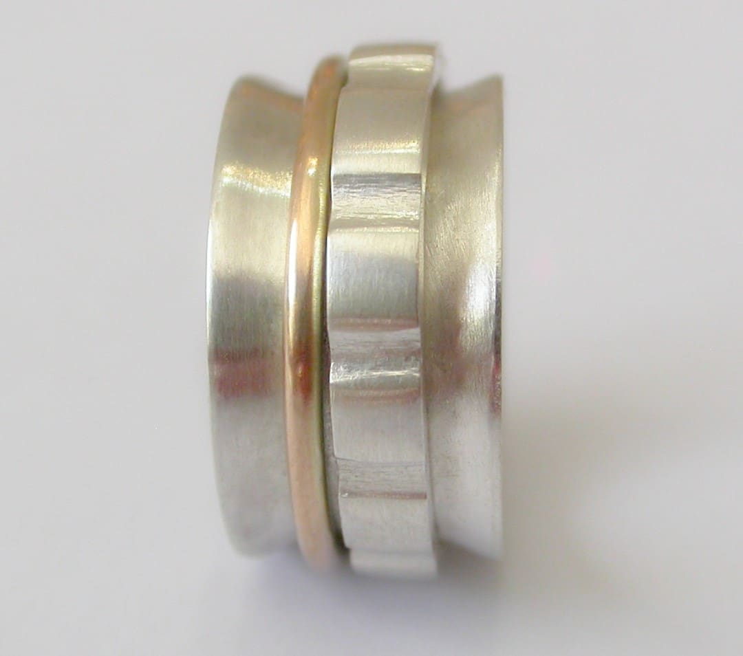 Sterling Silver, Yellow Gold and Garnet Meditation Spinner Ring - Image 6