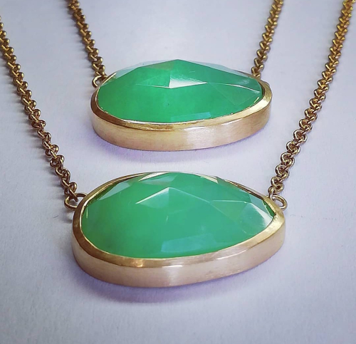 Yellow Gold, faceted Chrysoprase necklaces